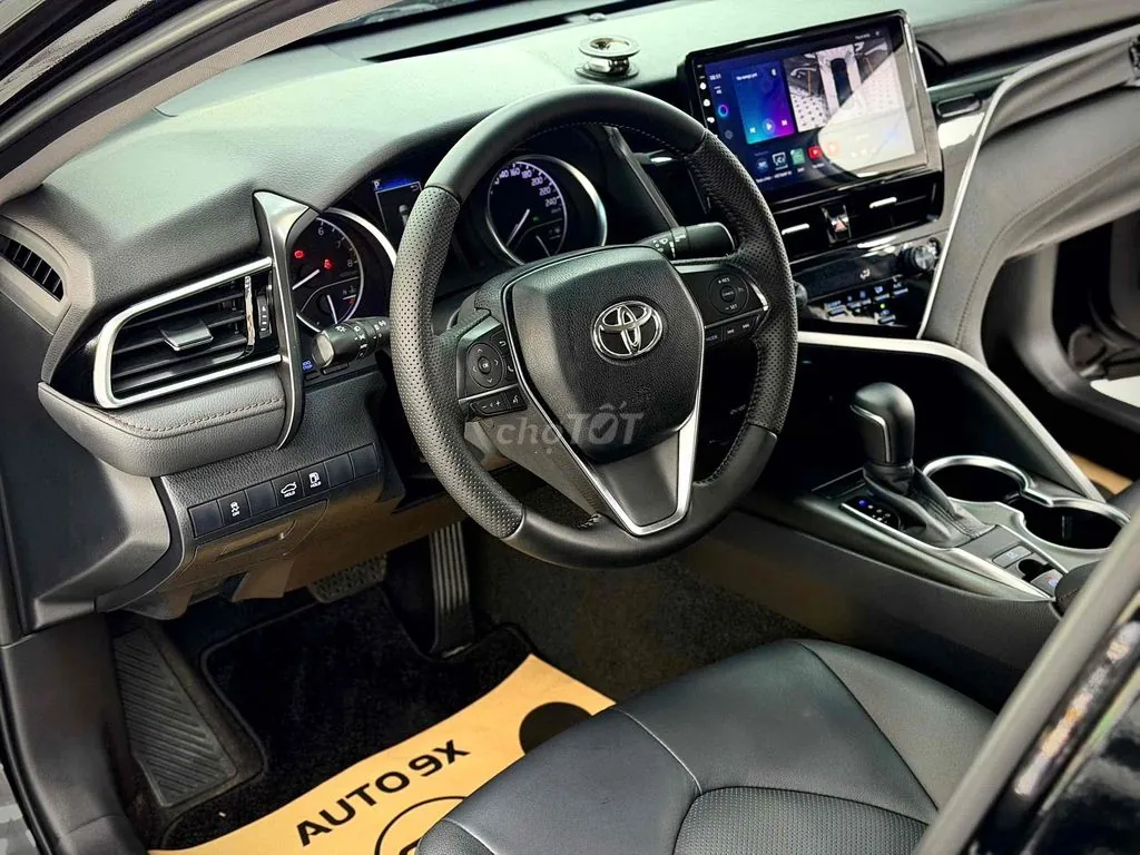 Toyota Camry 2022 photo 4
