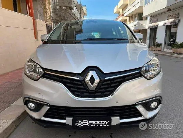 Renault Scenic 2017 photo 2