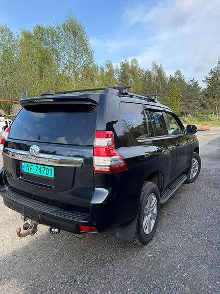 Toyota Land Cruiser 2015 photo 3