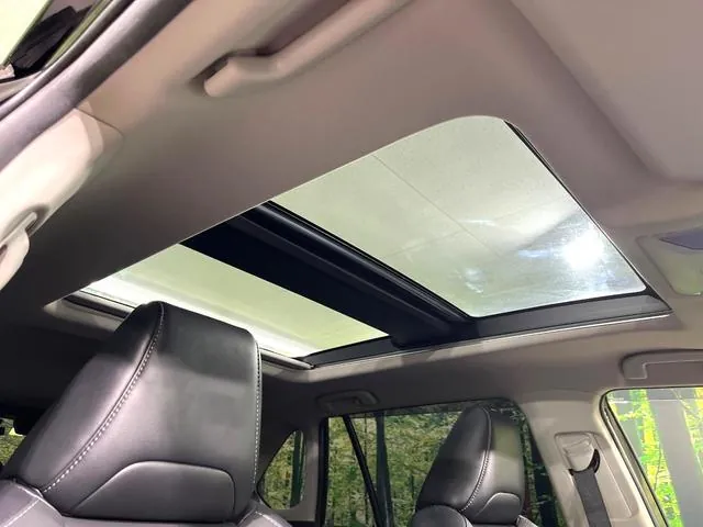 Toyota Rav4 2021 photo 3