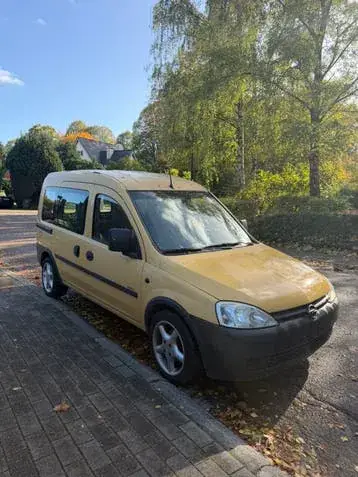 Opel Combo Tour