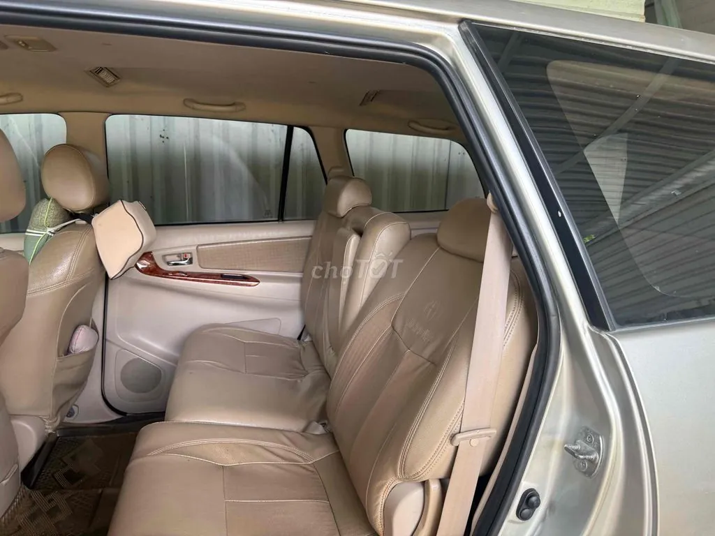 Toyota Innova 2007 photo 4