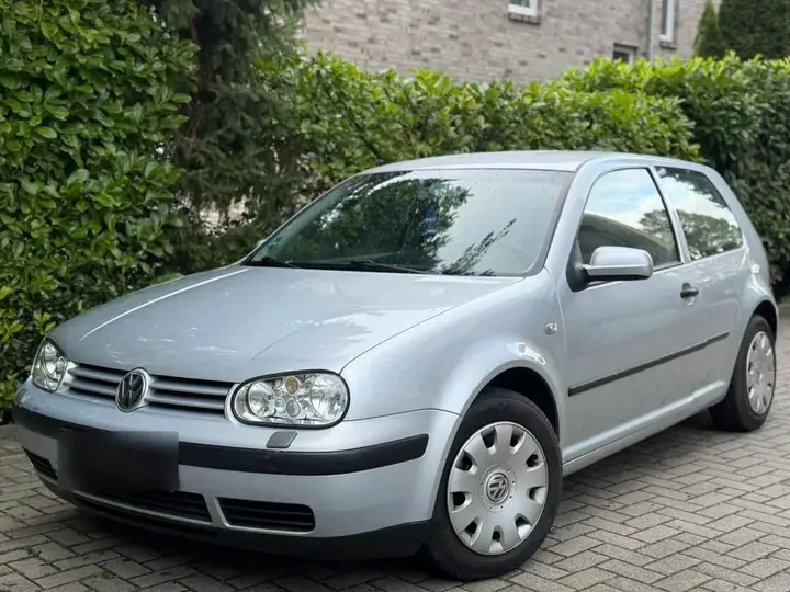 Volkswagen Golf 4