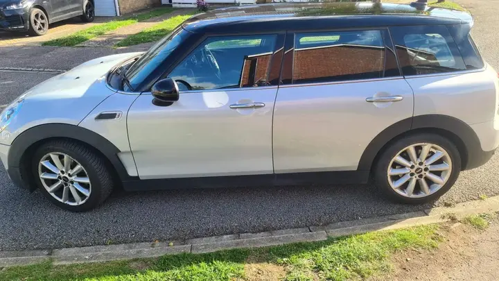 Mini Clubman 2016 photo 2