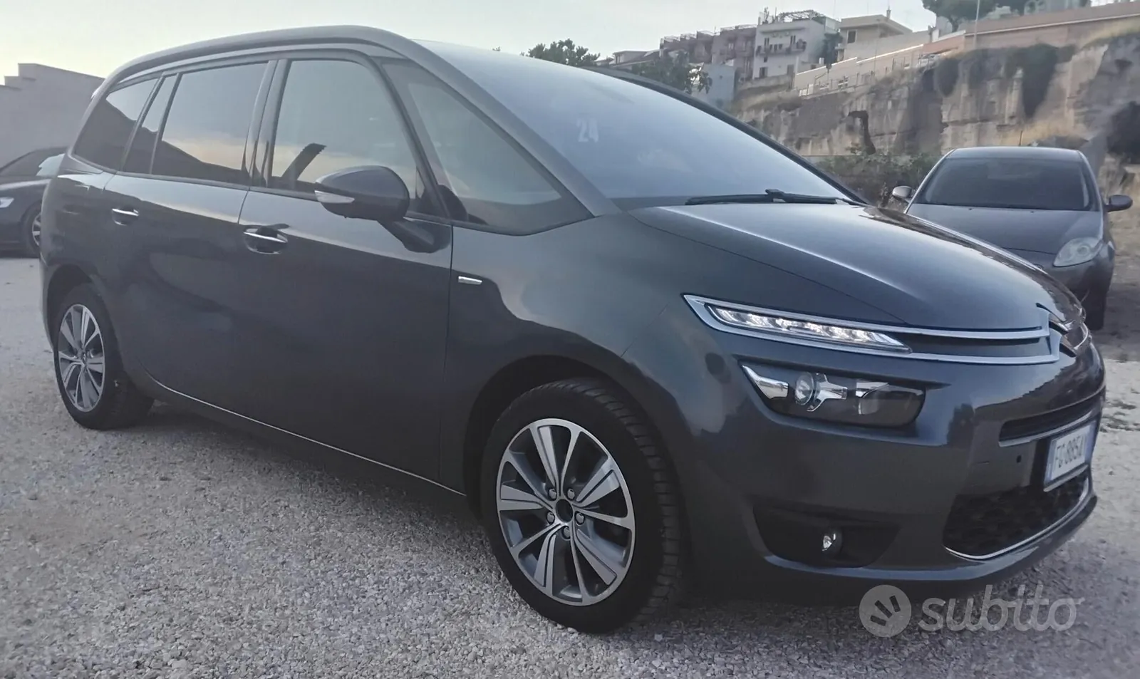 Citroen Grand C4 Picasso 2016 photo 4