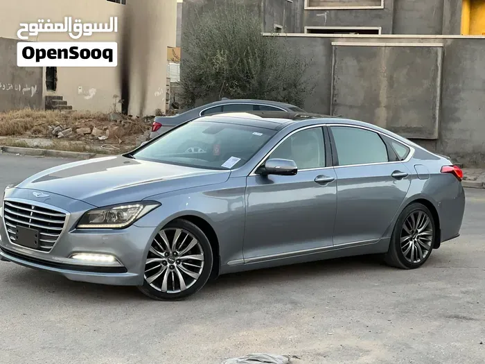 Genesis G80 2017 photo 2
