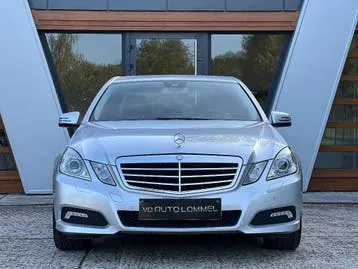 Mercedes-Benz E200 Avangarde 2009 photo 2