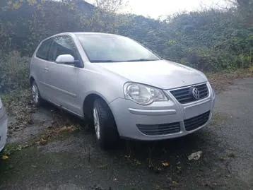 Volkswagen Polo 2008 photo 2