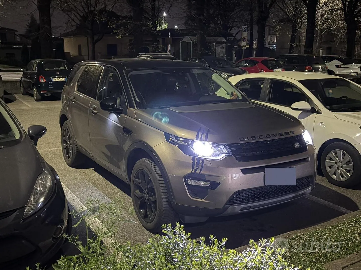 Land Rover Discovery Sport 2017 photo 5