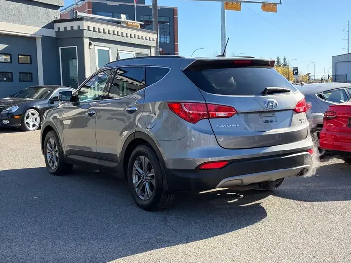 Hyundai Santa Fe 2016 photo 4