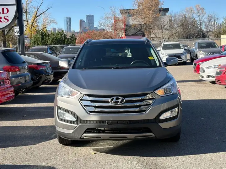 Hyundai Santa Fe 2016 photo 2