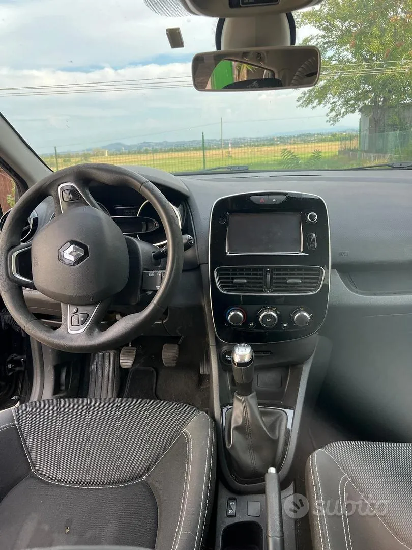 Renault Clio 2017 photo 5