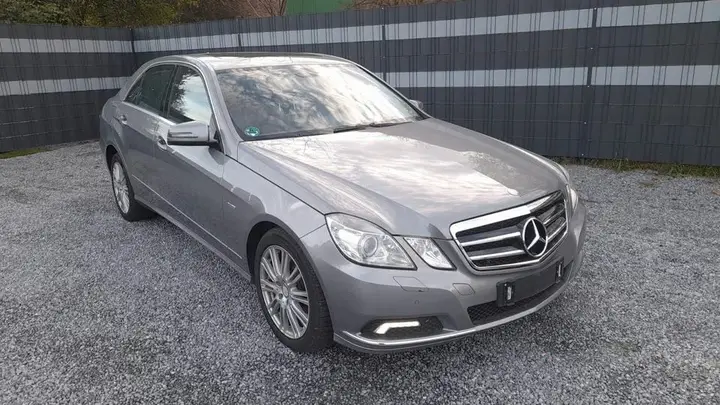Mercedes-Benz E350