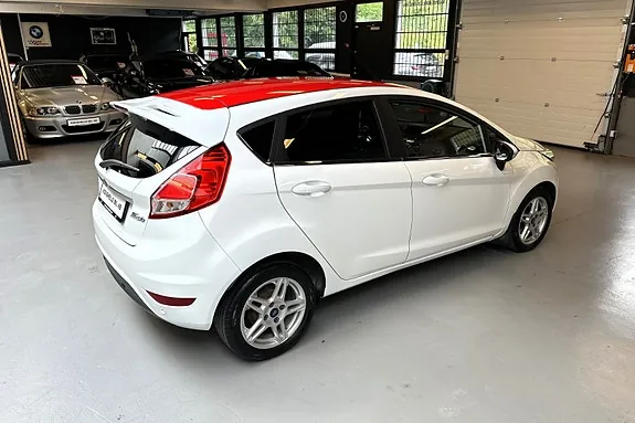 Ford Fiesta 2015 photo 5