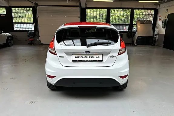 Ford Fiesta 2015 photo 4