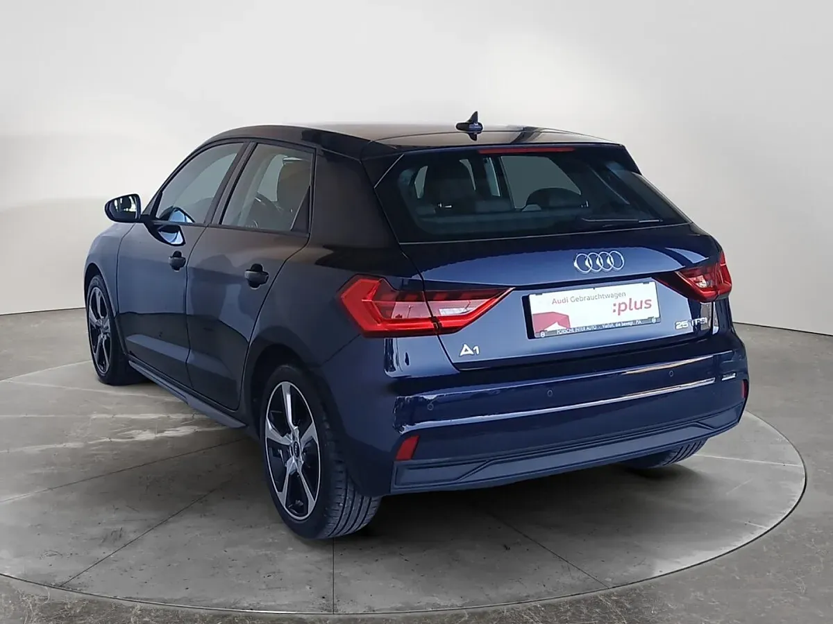 Audi A1 Sportback 2021 photo 3