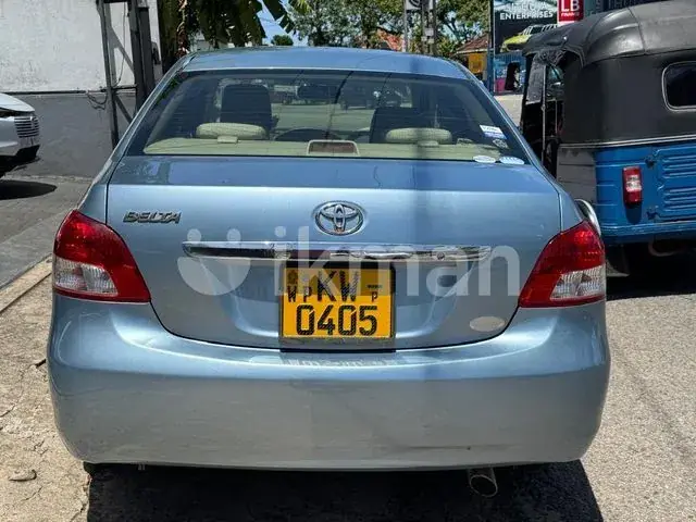 Toyota Belta 2012 photo 4