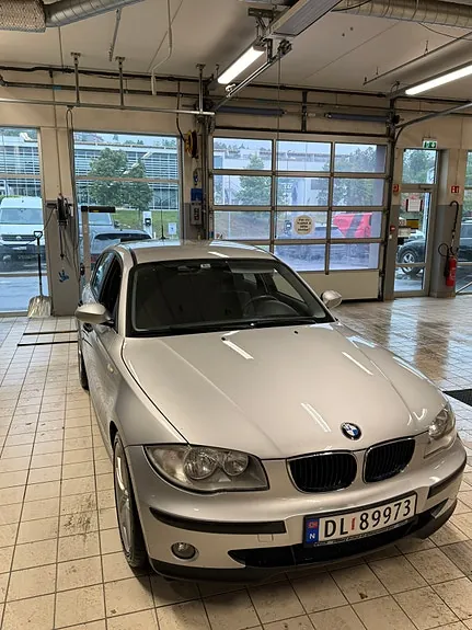 BMW 118D 2005 photo 2