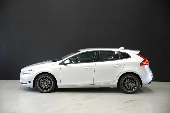 Volvo V40 2017 photo 3