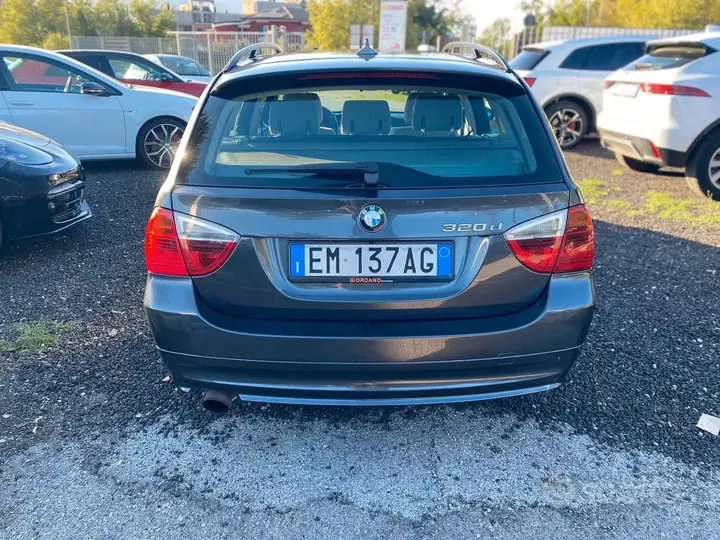 BMW 320D 2007 photo 5
