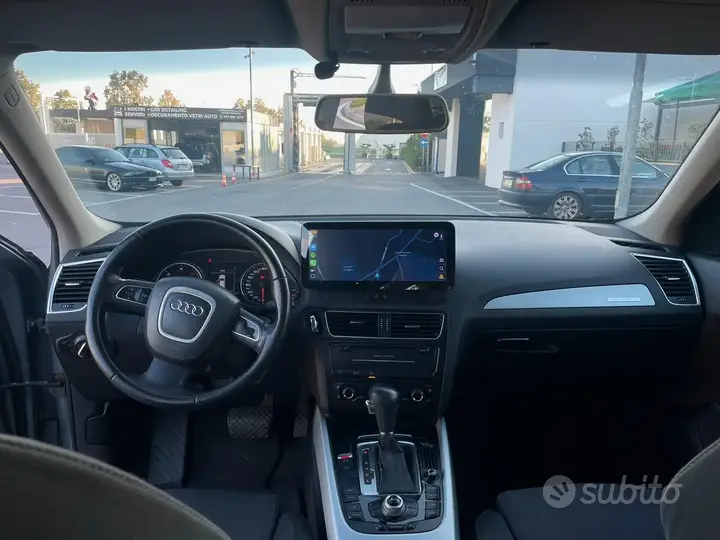 Audi Q5 2010 photo 5