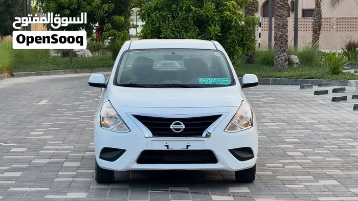 Nissan Sunny 2022 photo 2