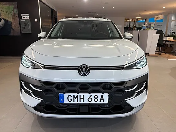 Volkswagen T-Roc 2027 photo 2