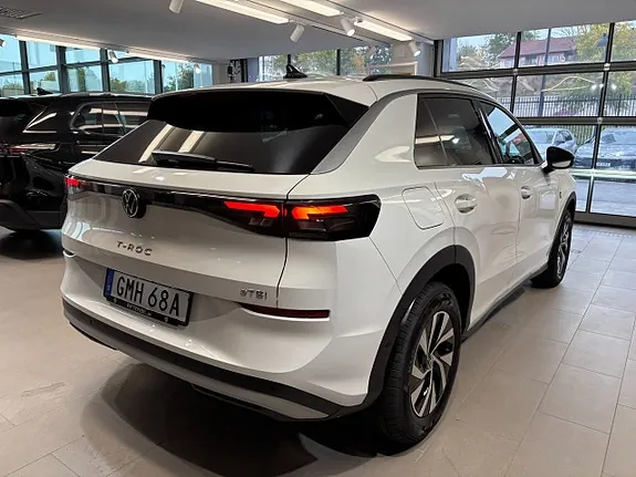 Volkswagen T-Roc 2027 photo 4