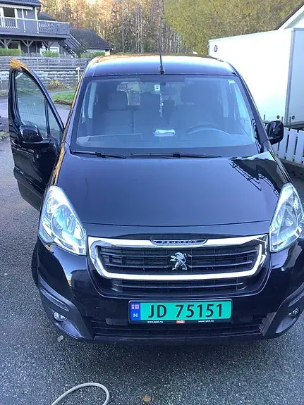 Peugeot Partner 2015 photo 2