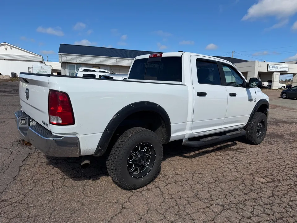 Dodge Ram 2500 2012 photo 2