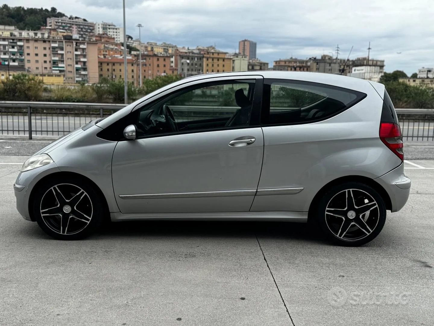 Mercedes-Benz A 180 Cdi Coupé Avantgarde Amg 2008 photo 4