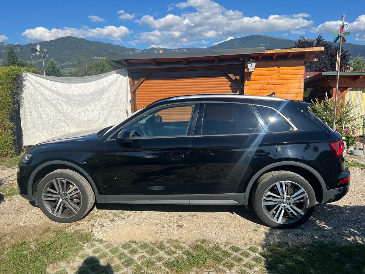 Audi Q5 2017 photo 2