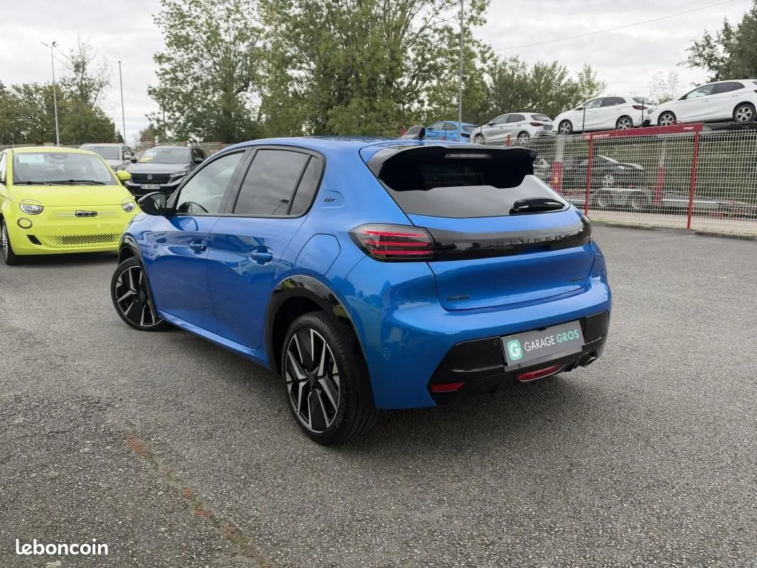 Peugeot 208 2024 photo 2
