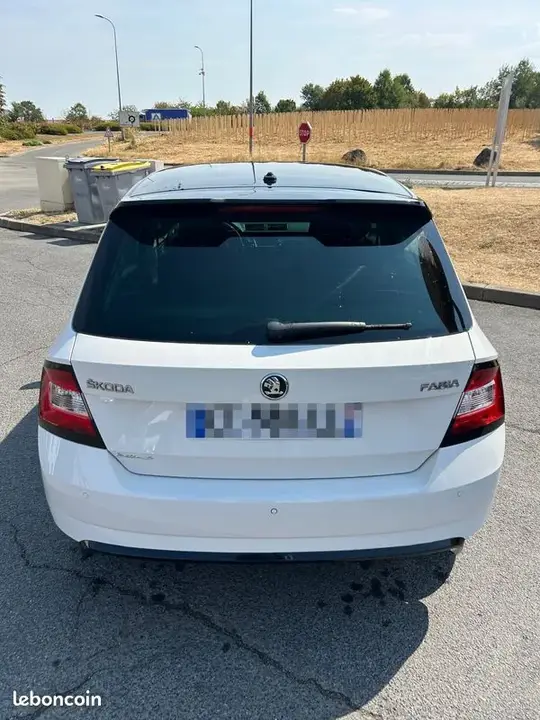 Skoda Fabia 2018 photo 2
