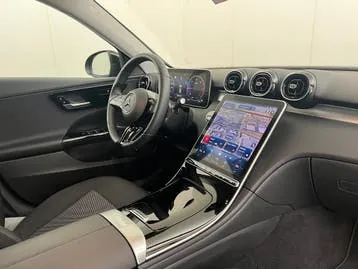 Mercedes-Benz C-Class 2022 photo 3