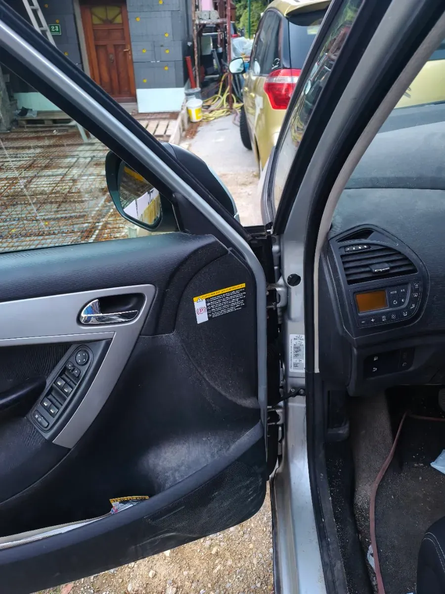 Citroen C4 Picasso 2009 photo 3