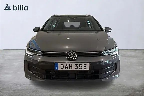 Volkswagen Golf I 2025 photo 2