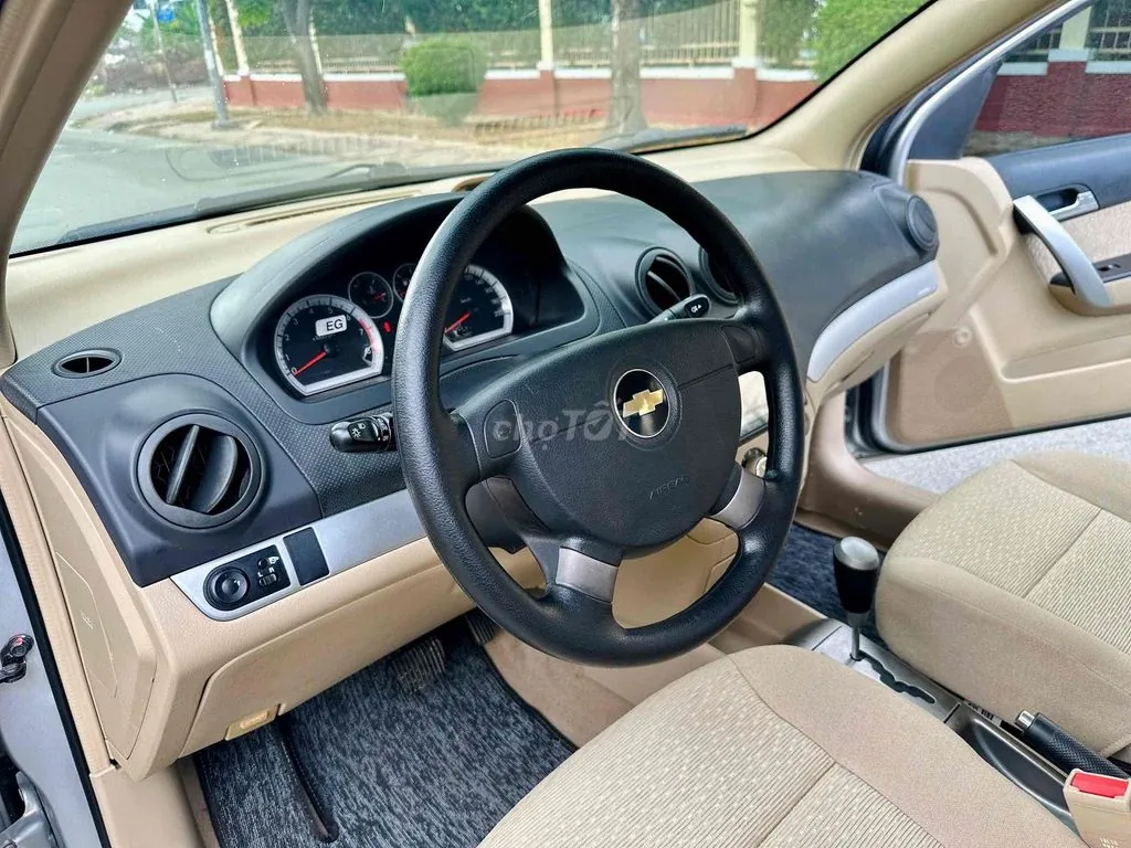 Chevrolet Aveo 2014 photo 5