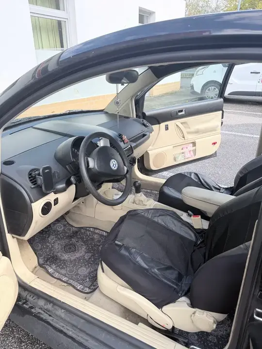 Volkswagen Beetle 1999 photo 3