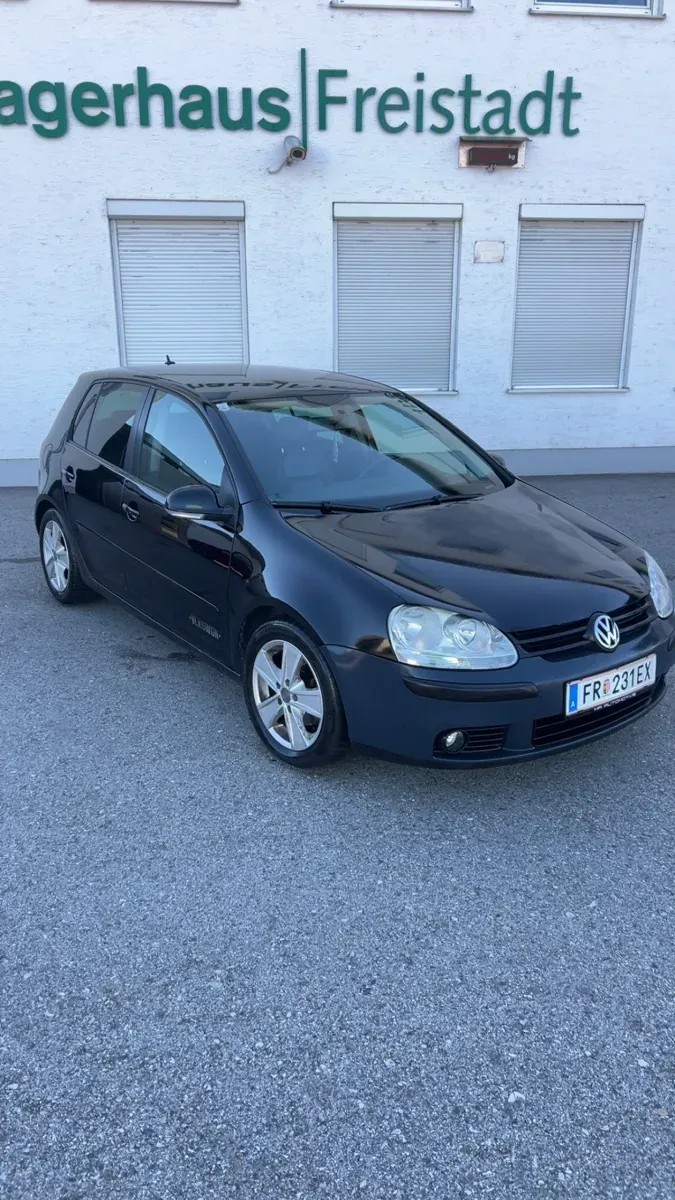 Volkswagen Golf 2005 photo 3