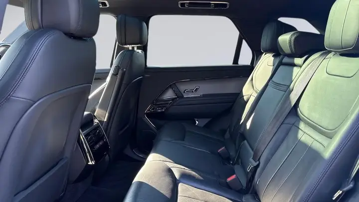 Land Rover Range Rover Sport 2024 photo 4
