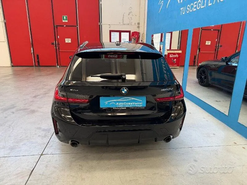 BMW 3 Series 2024 photo 3