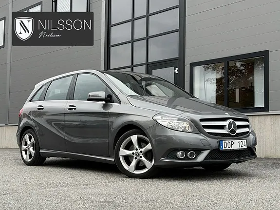 Mercedes-Benz B180