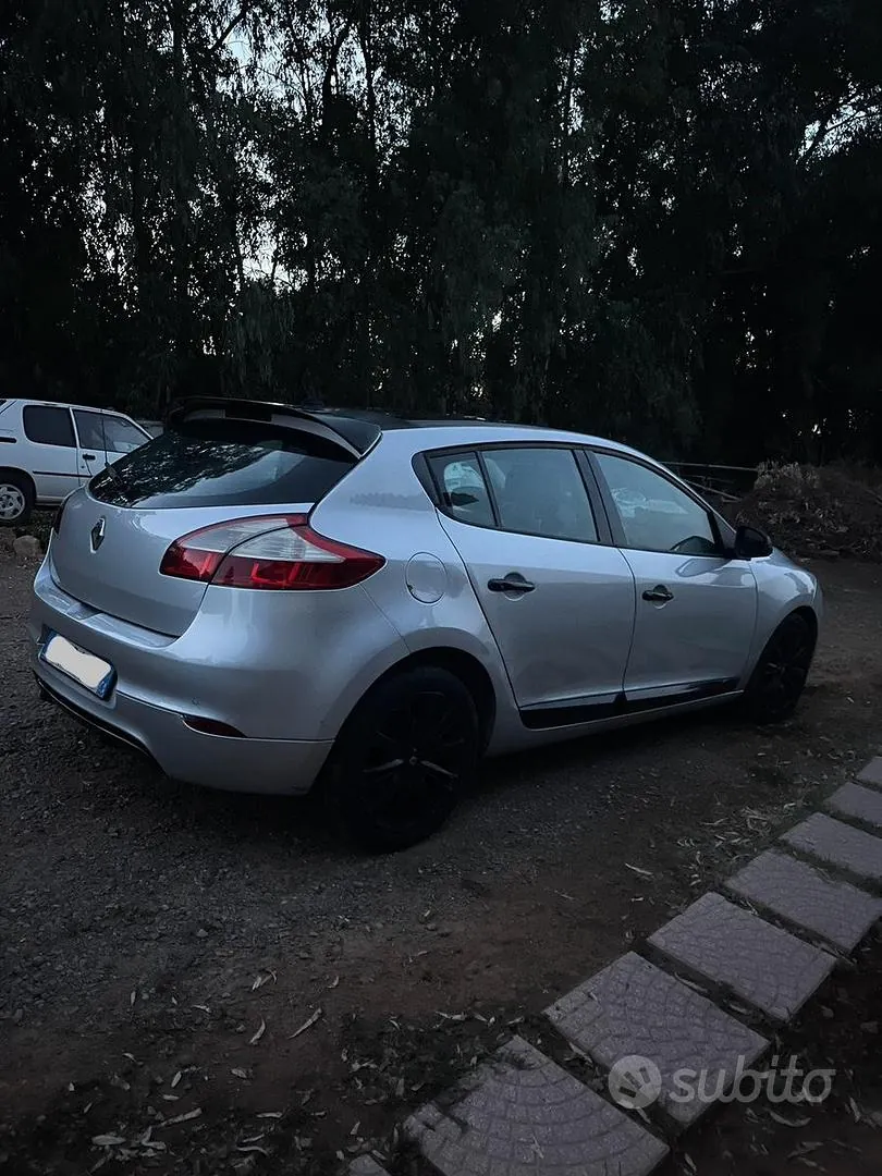 Renault Megane 2009 photo 4