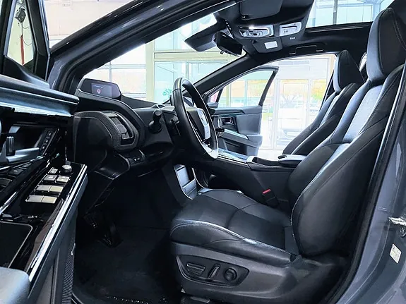 Subaru Solterra 2023 photo 4
