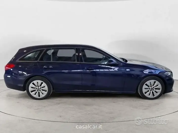 Mercedes-Benz C-Class 2022 photo 5