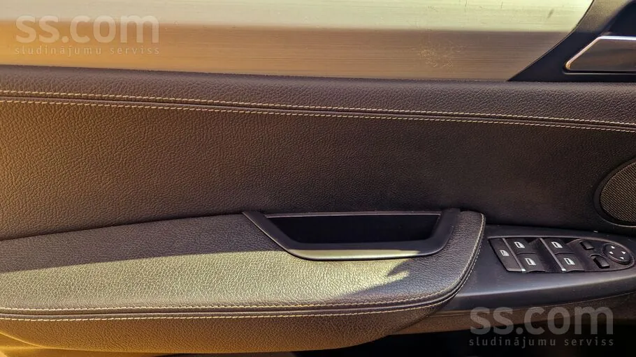 BMW X3 2012 photo 5