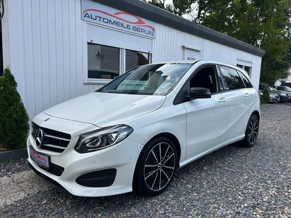 Mercedes-Benz B 200D