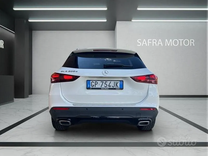 Mercedes-Benz Gla 2023 photo 5