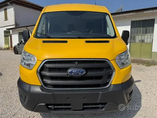 Ford Transit Custom 2022 photo 2